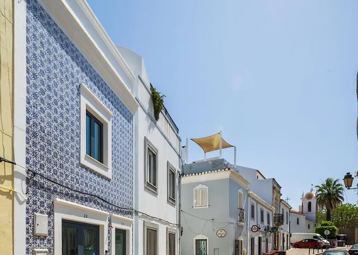 Blq Charneco 1bdr In By Lovelystay Апартаменты